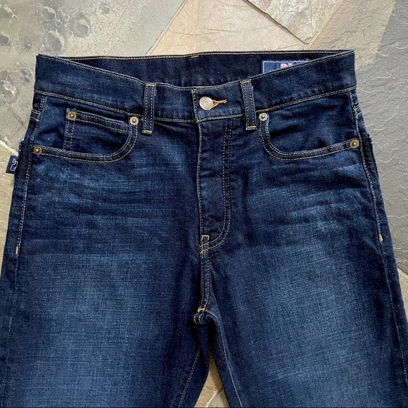 Vineyard Vines•LIKE NEW•28”x 30”•Straight Fit Jeans•True Indigo Dye•Vintage Wash - Picture 5 of 12
